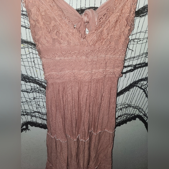 ✨️Zaful Dusty Pink Top✨️ - Picture 4 of 7